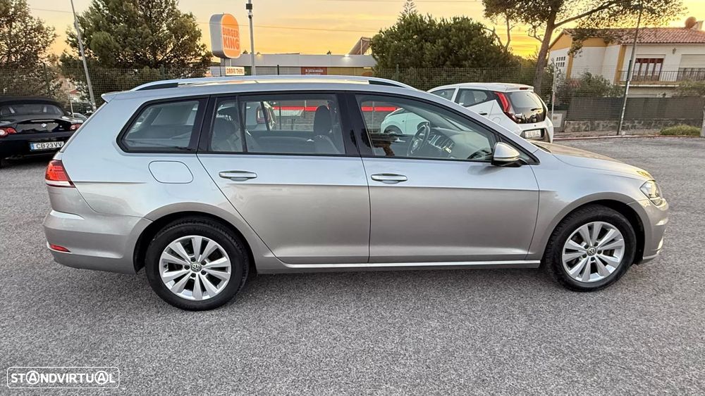 VW Golf Variant 1.6 TDi Highline - 11