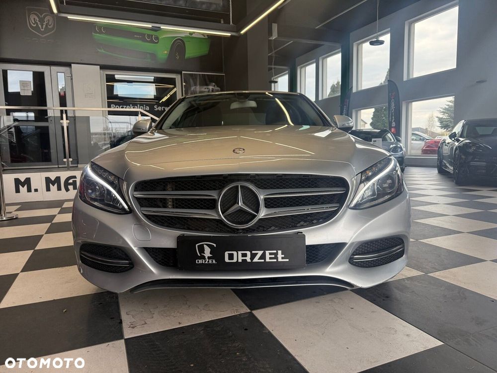 Mercedes-Benz Klasa C - 2