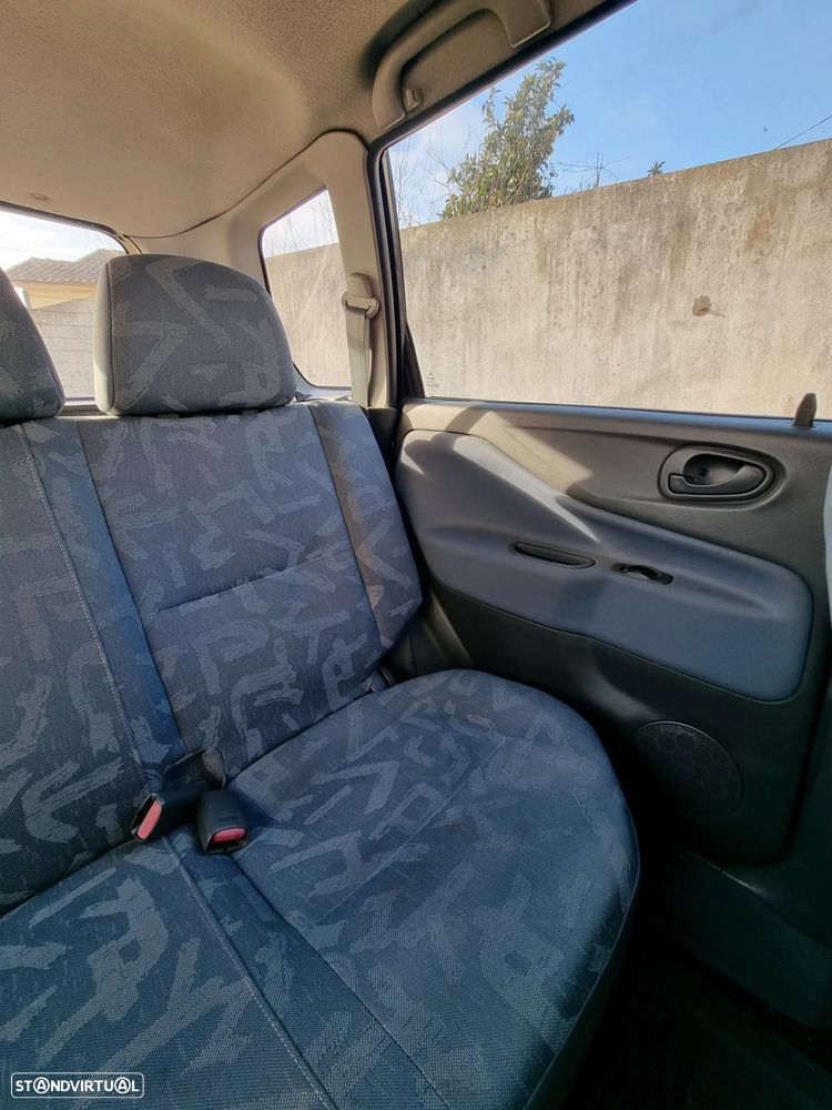 Mitsubishi Space Star 1.3 GLX - 5