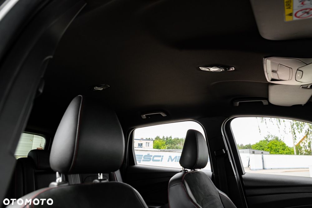 Ford Kuga 2.0 TDCi 4x4 ST-Line - 26