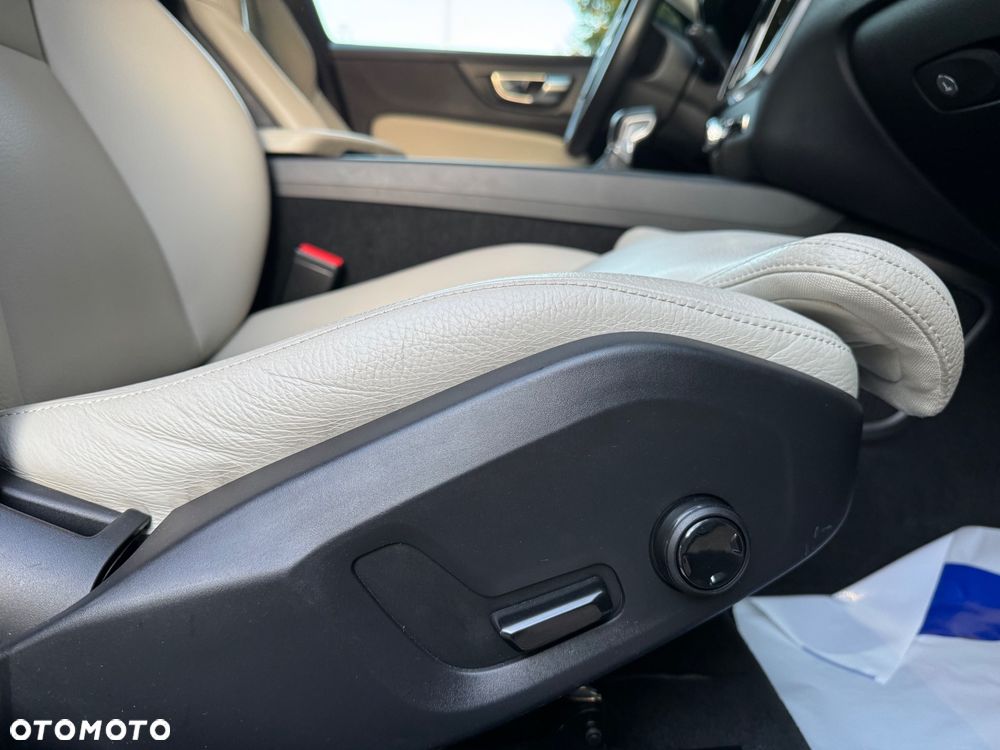 Volvo V60 D4 Geartronic Inscription - 12