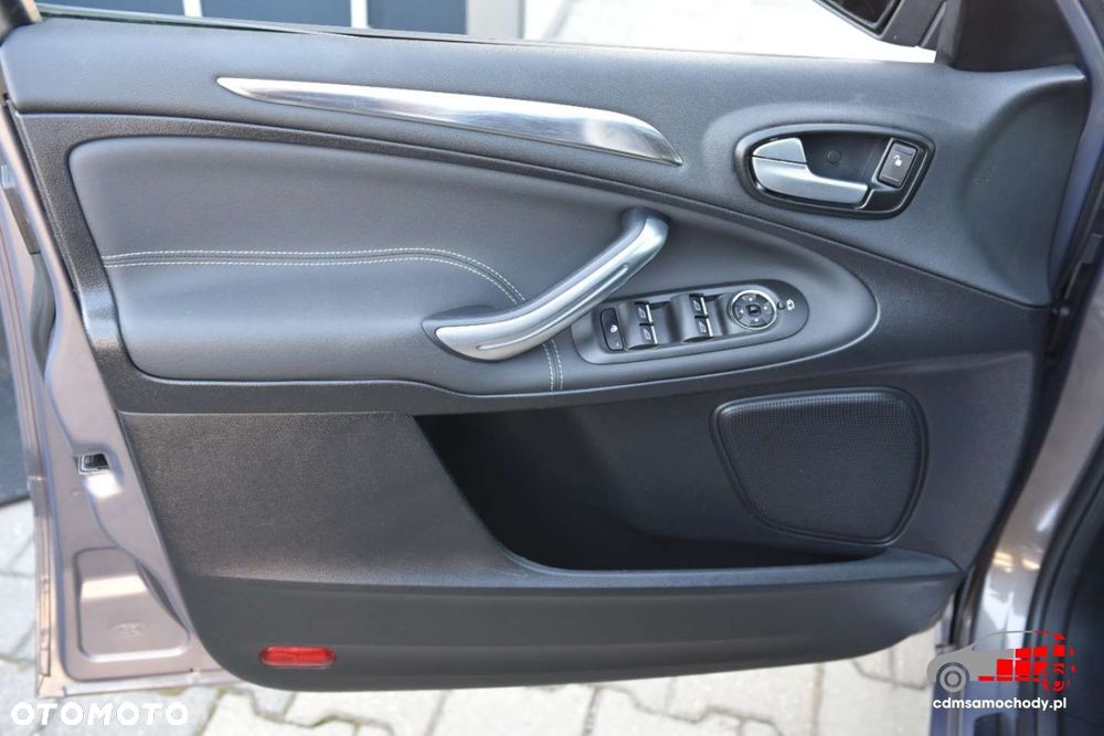 Ford Galaxy - 14