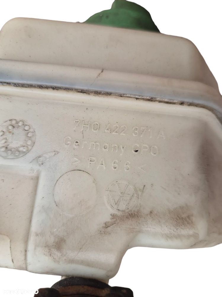 ZBIORNIK ZBIORNICZEK PŁYNU WSPOMAGANIA VW TRANSPORTER T5 1.9TDI 7H0422371A - 7