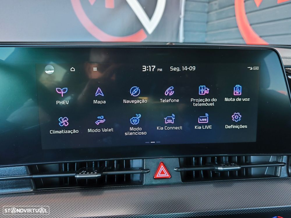 Kia Sportage 1.6 T-GDi PHEV Tech — fotografia 23
