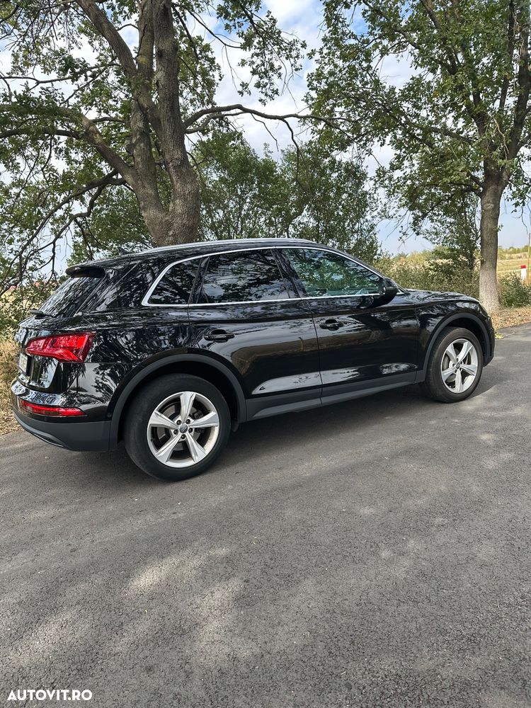 Audi Q5 2.0 40 TDI quattro S tronic Sport - 8