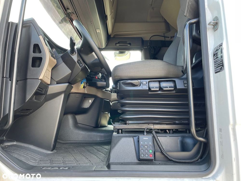 MAN TGX 18.480 4x2 BL SA - 11