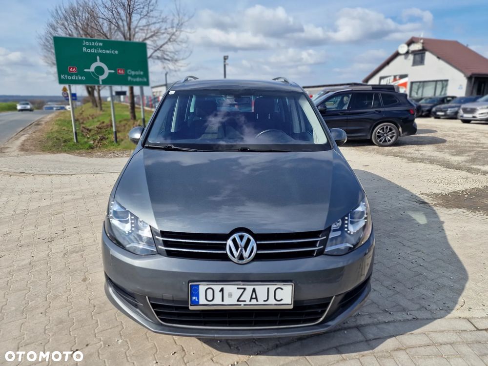 Volkswagen Sharan 2.0 TDI DSG BlueMotion Technology Trendline - 4