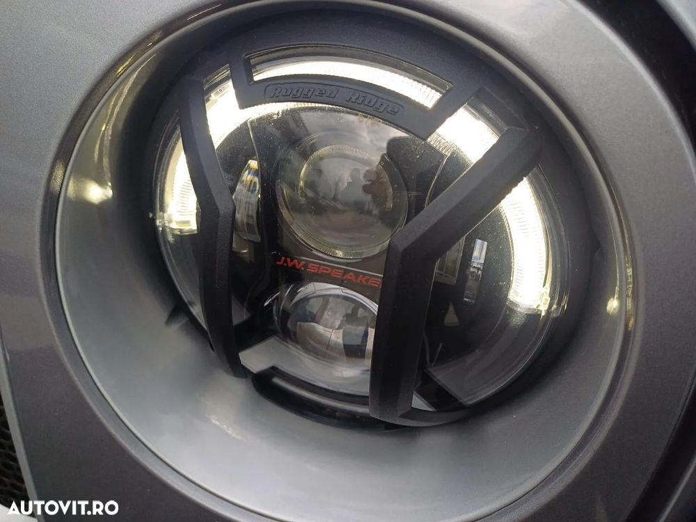 Jeep Wrangler 2.8 CRD AT Sahara - 26