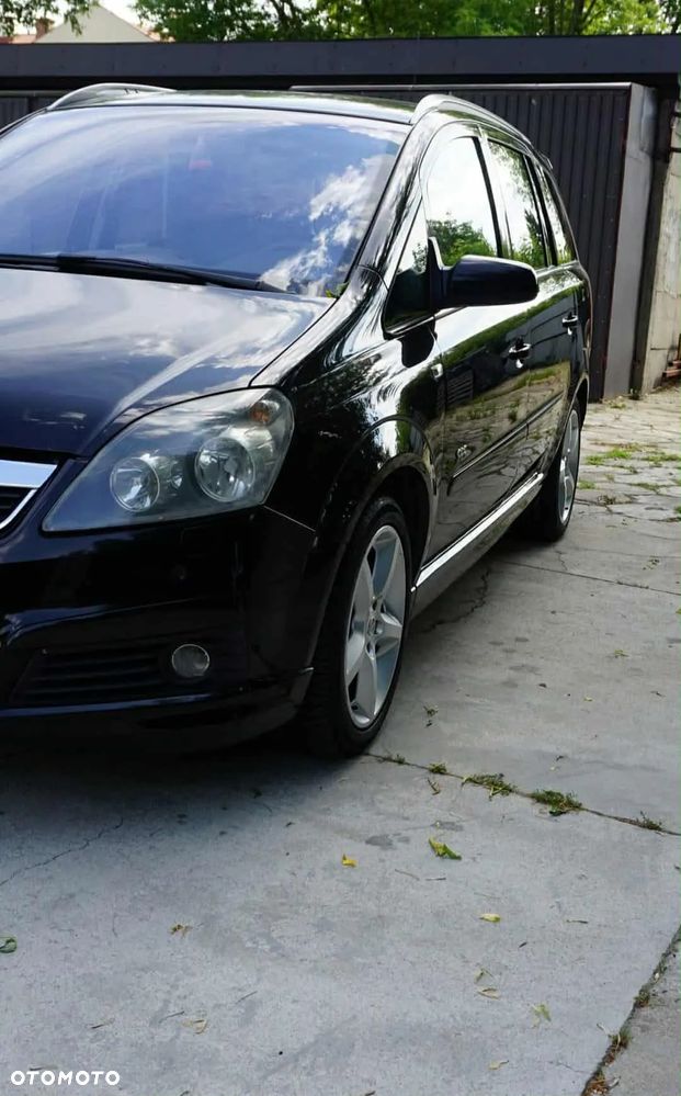 Opel Zafira - 11