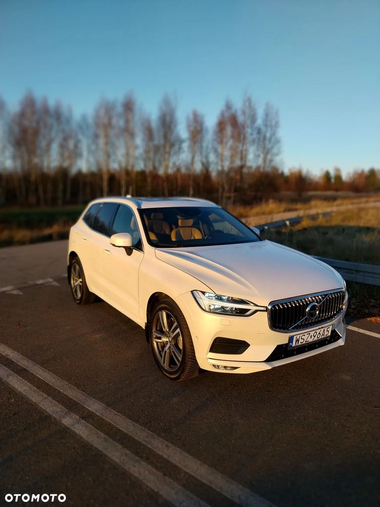 Volvo XC 60 T6 AWD Momentum - 4
