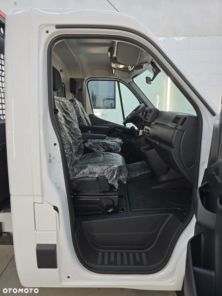 Renault MASTER 17Km WYWROTKA 3 STRONNA 1011Kg Ładowność SILNIK 2,3 AUTO NIE UŻYWANE NA GWARANCJI STAN NOWY NOWY NOWY SALON POLSKA TO SŁONIK BOGATE WYPOSAŻENIE HAK LEDY KLIMA TEMPOMAT - 34
