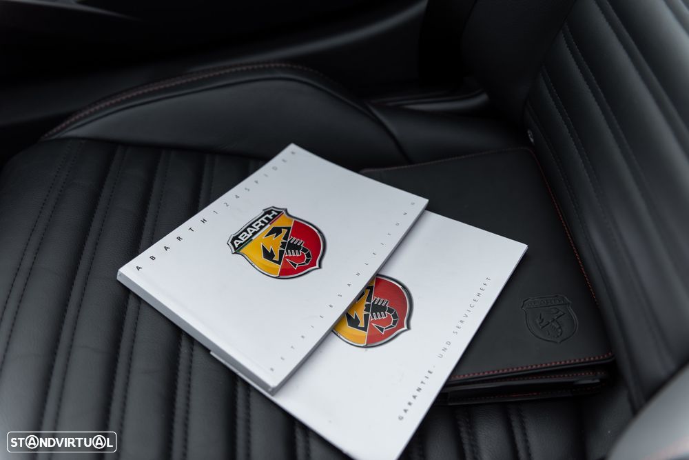 Abarth 124 Spider - 27