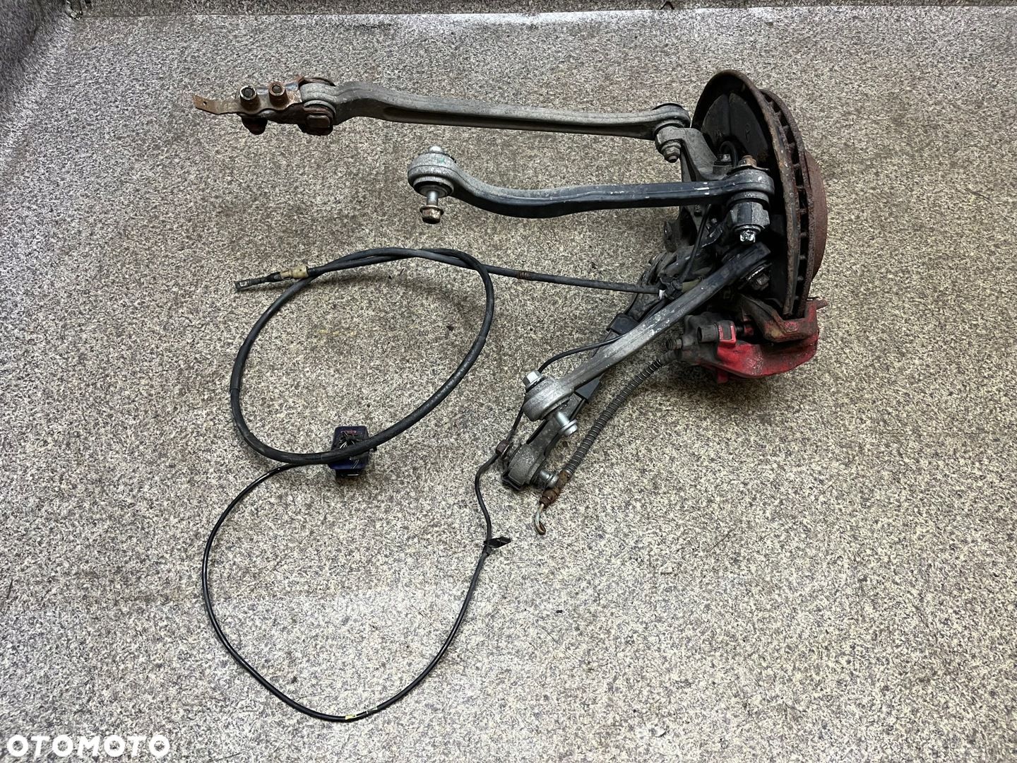 Zawieszenie zwrotnica wahacz zacisk tarcza lewy tyl Mercedes W211 3.2 CDI - 1