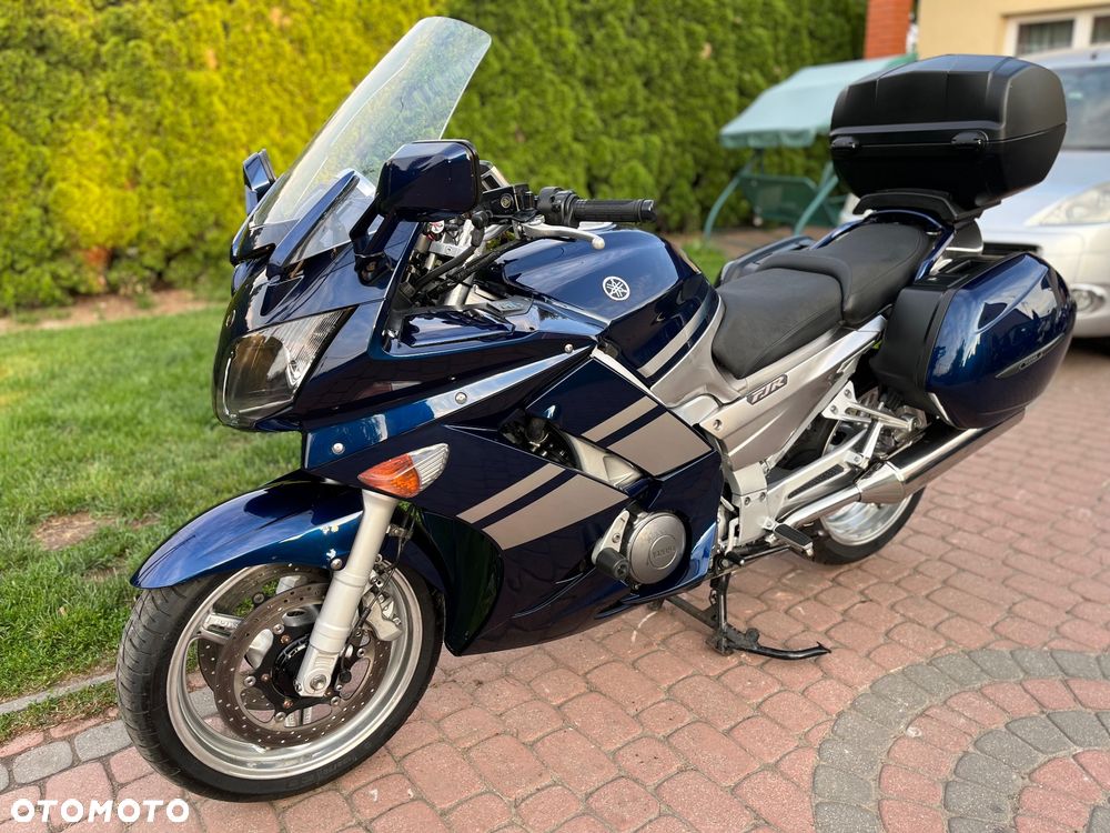 Yamaha FJR - 33