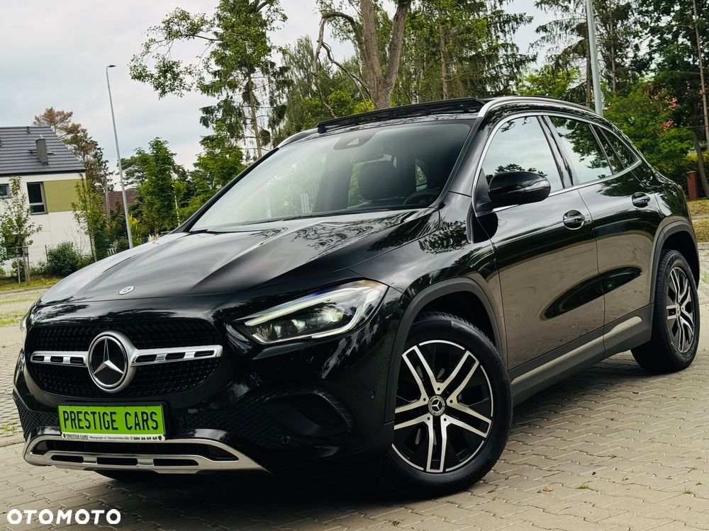 Mercedes-Benz GLA 200 d 8G-DCT Progressive - 4