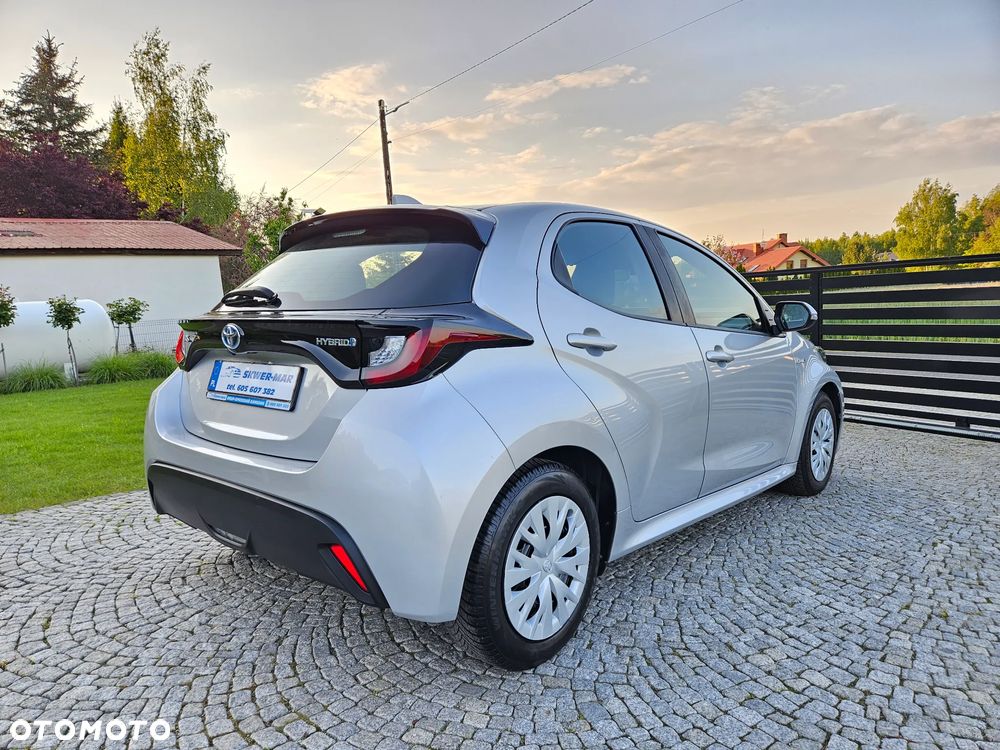 Toyota Yaris - 5