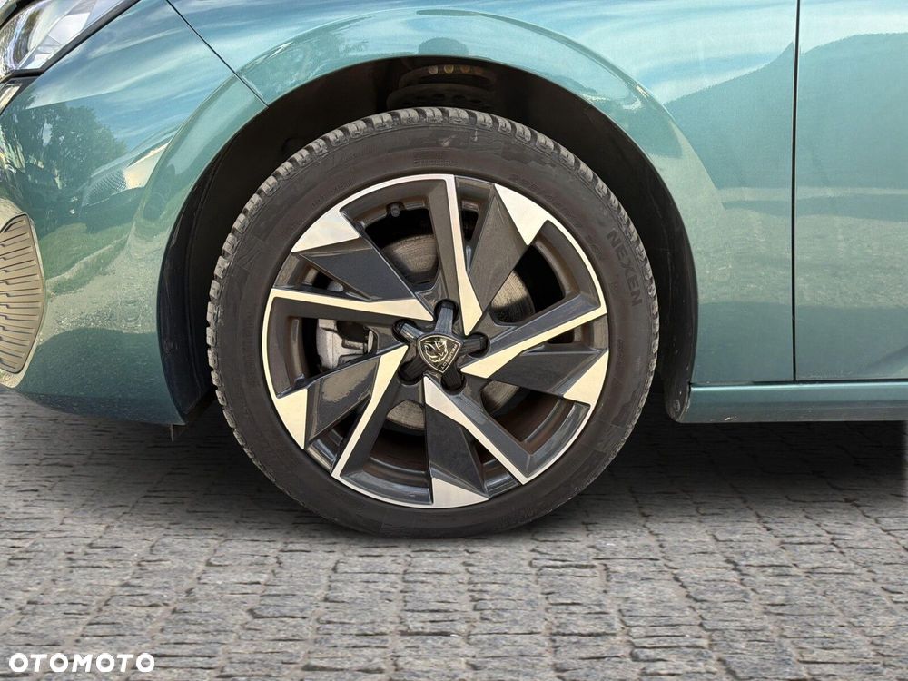 Peugeot 308 - 35