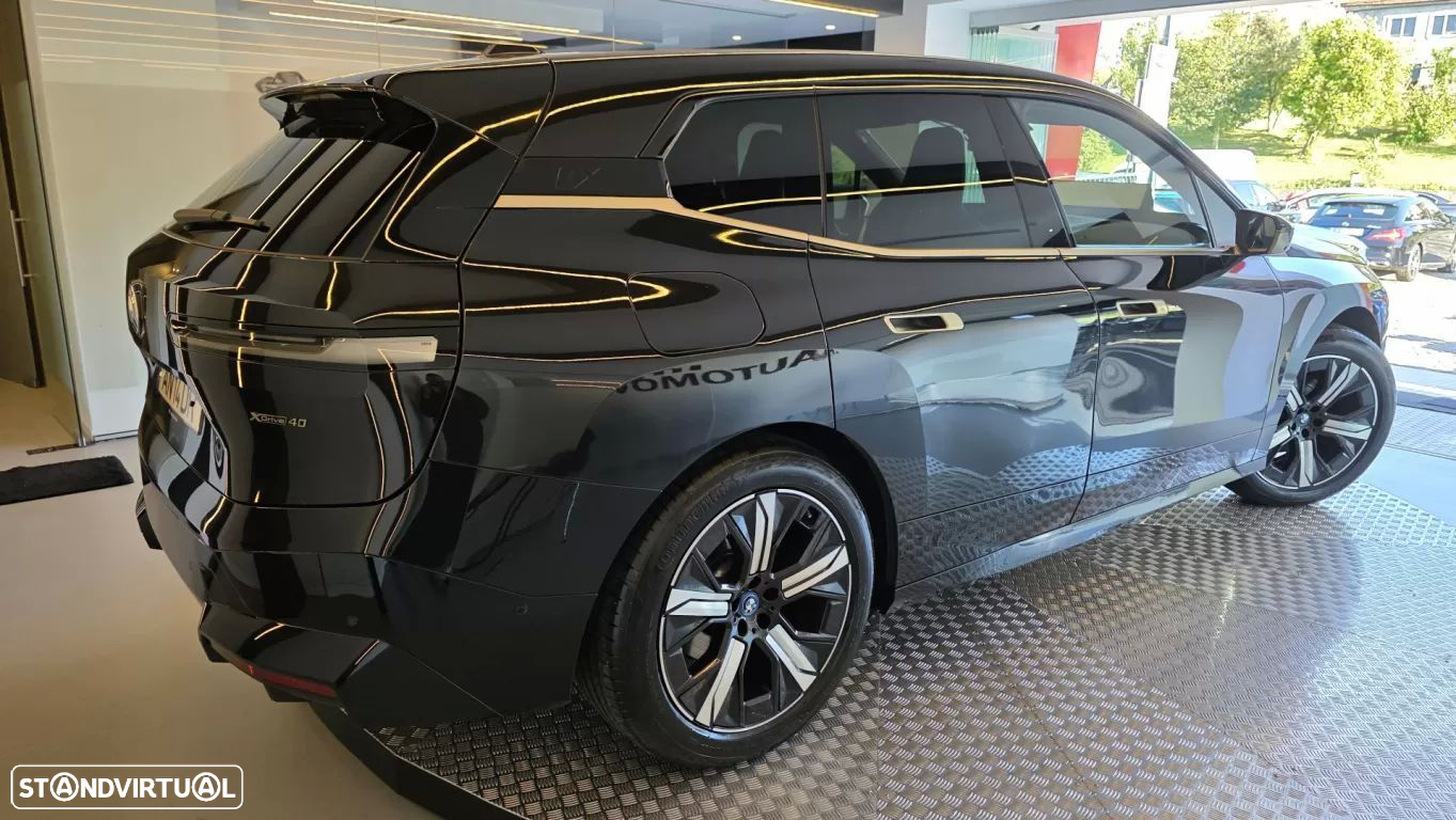 BMW iX xDrive 40 Pack Desportivo - 20