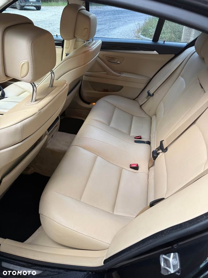 BMW Seria 5 - 24