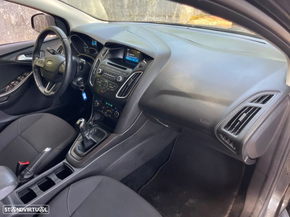 Ford Focus 1.0 SCTi Trend+ - 33