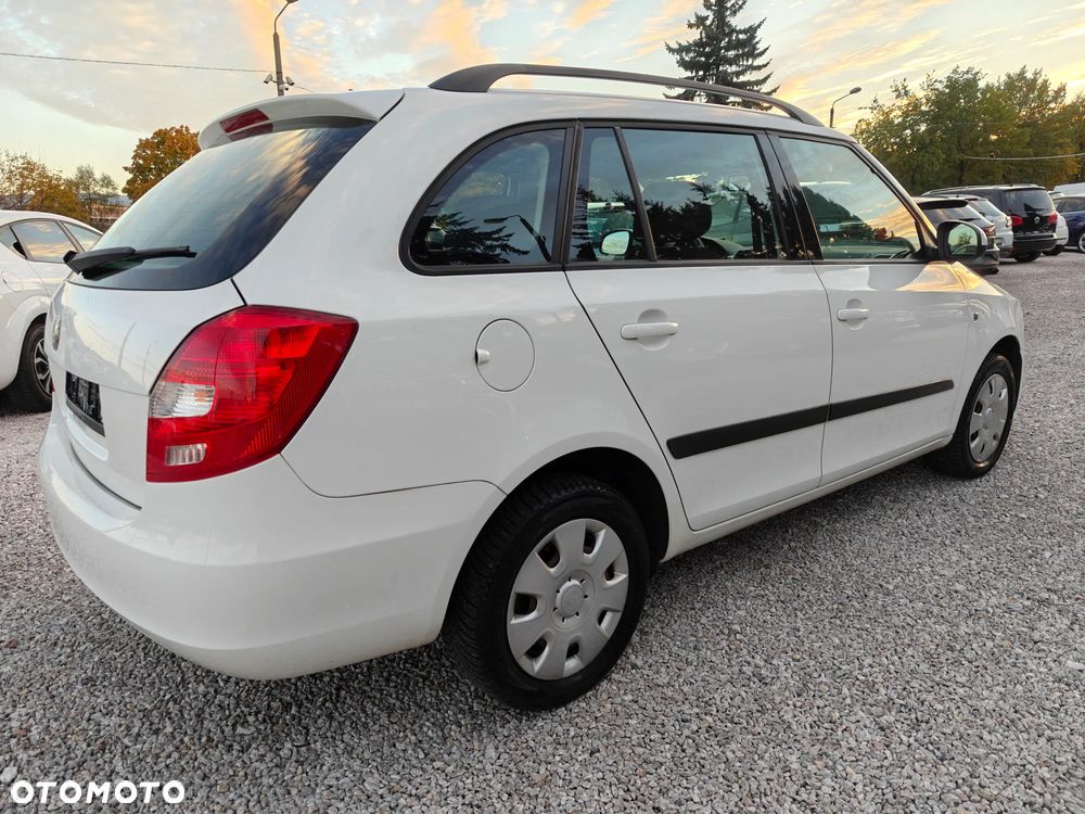 Skoda Fabia - 18