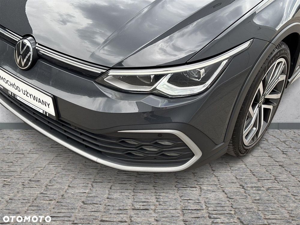 Volkswagen Golf - 35