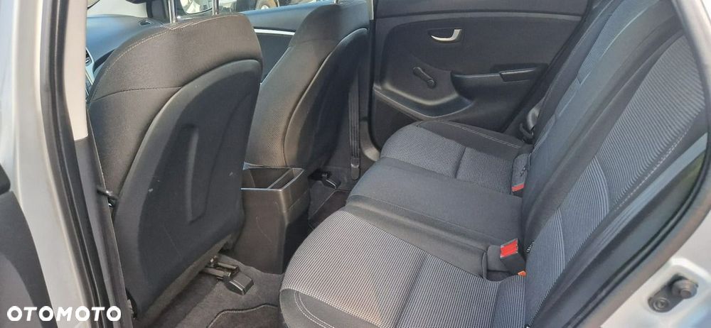 Hyundai i30 - 26