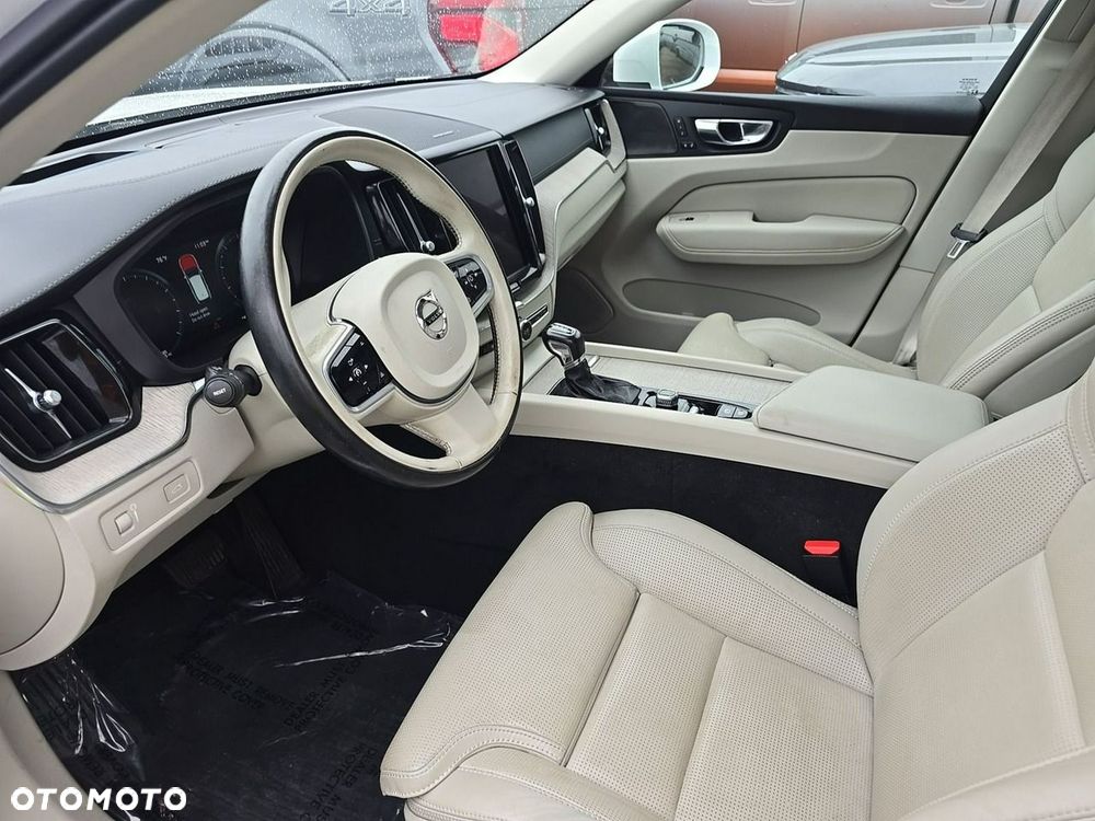Volvo XC 60 T5 AWD Inscription - 7