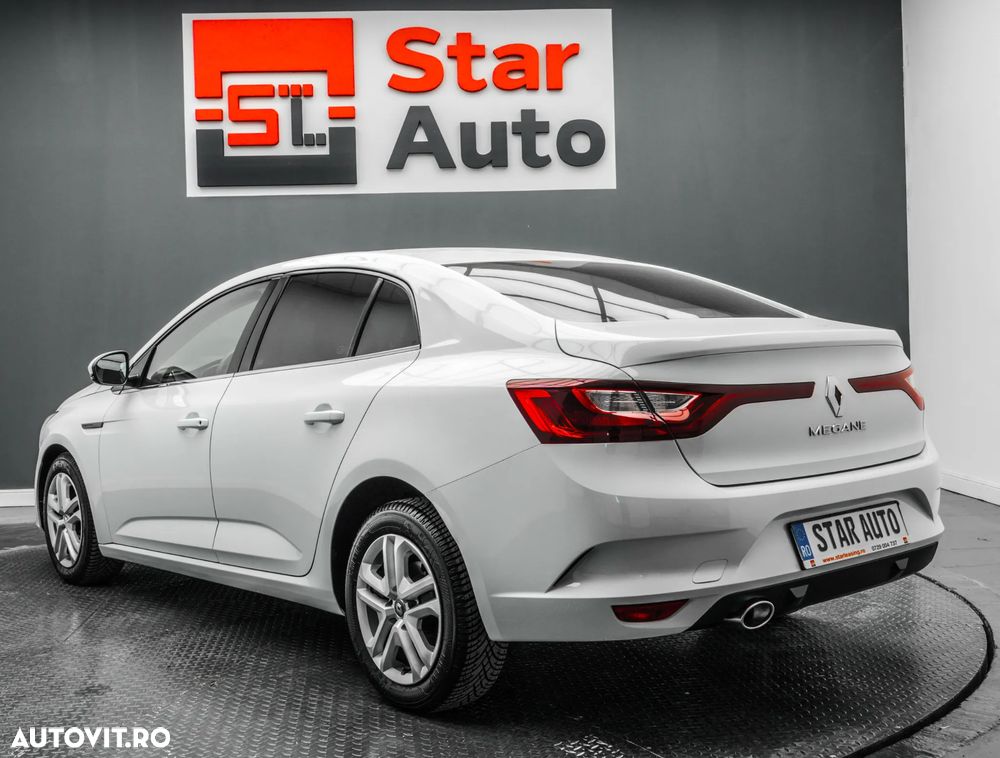 Renault Megane TCe 140 GPF EDC Equilibre - 4