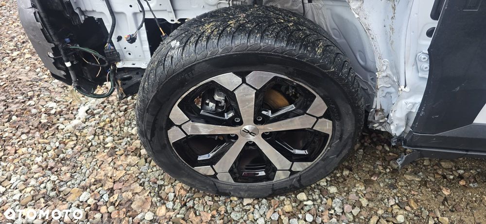 Dacia Duster TCe 100 2WD Essential - 30