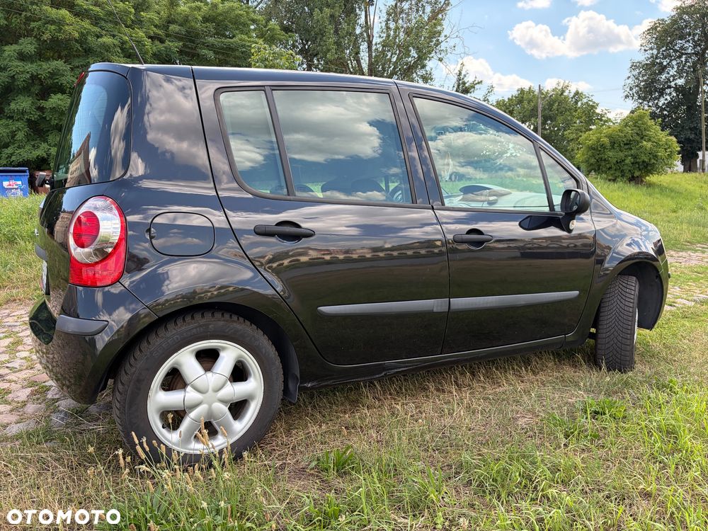Renault Modus 1.2 16V Avantage - 9