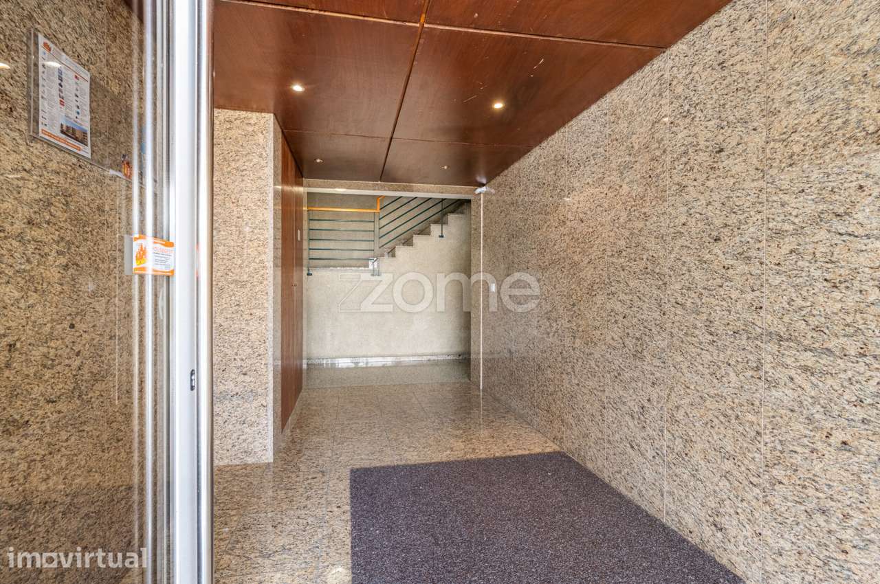 Apartamento T2 com terraço em Fânzeres - Grande imagem: 2/20