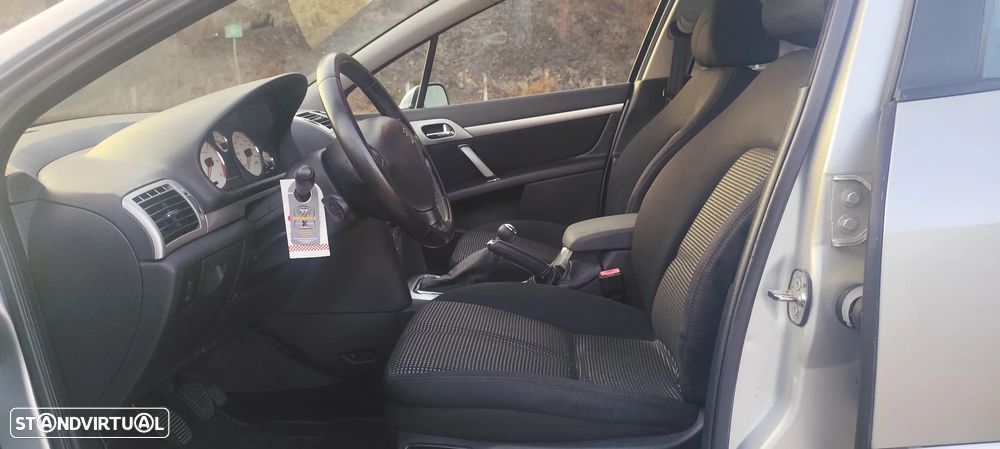 Peugeot 407 SW 1.6 HDi Premium - 11