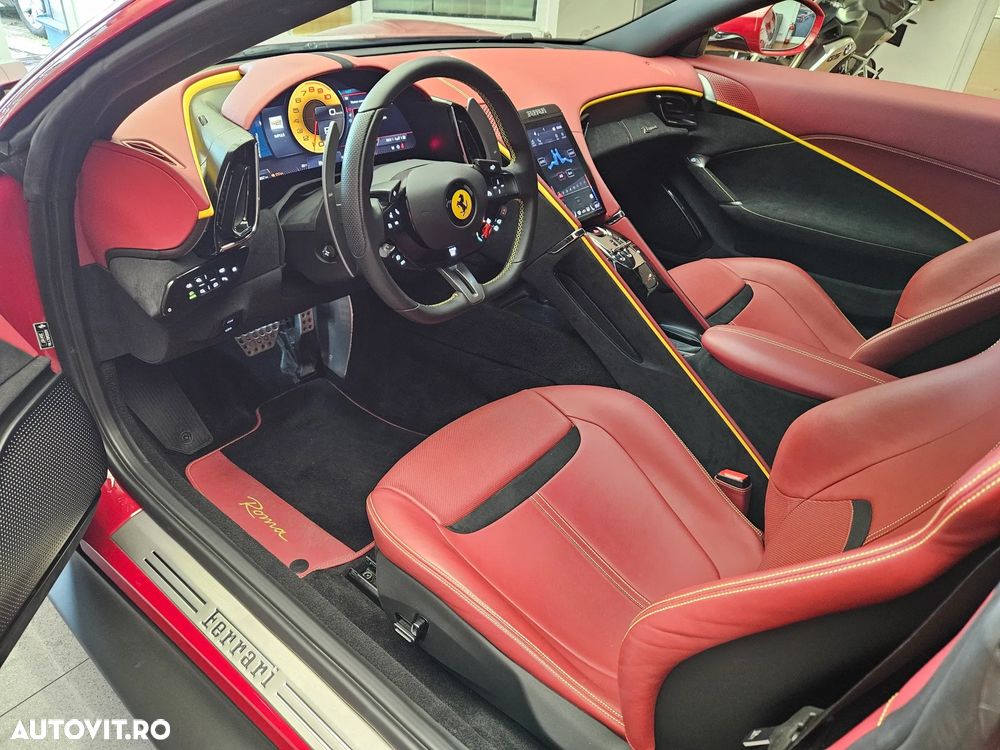 Ferrari Roma - 10