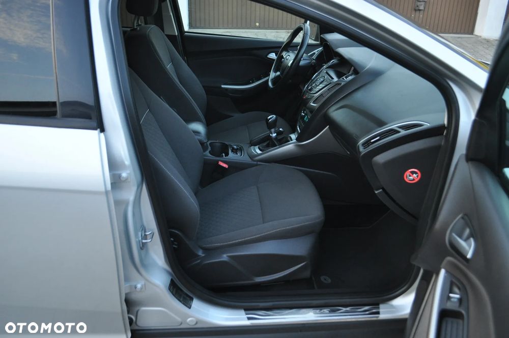 Ford Focus 1.0 EcoBoost Start-Stopp-System Business Edition - 28
