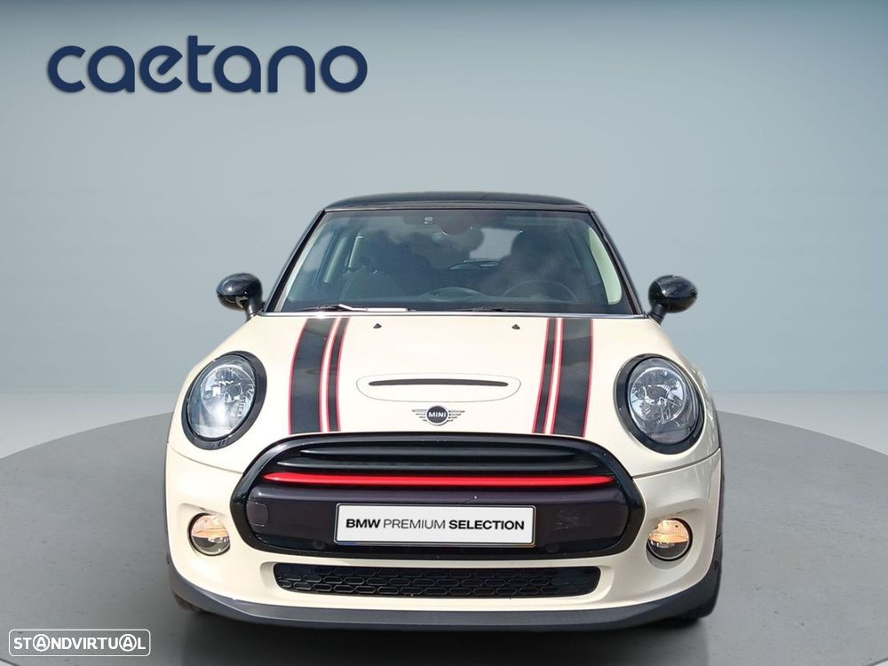MINI 3 Portas Cooper D Auto - 2