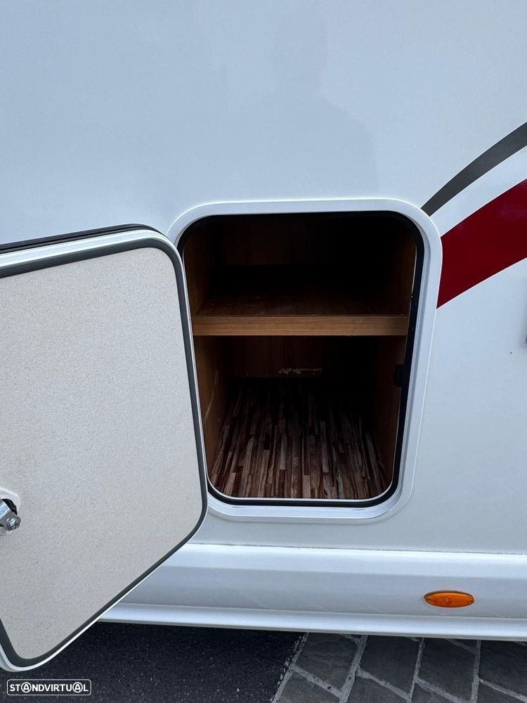 Euramobil Integra - 9