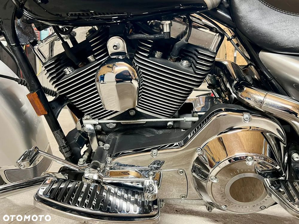 Harley-Davidson Inny - 24