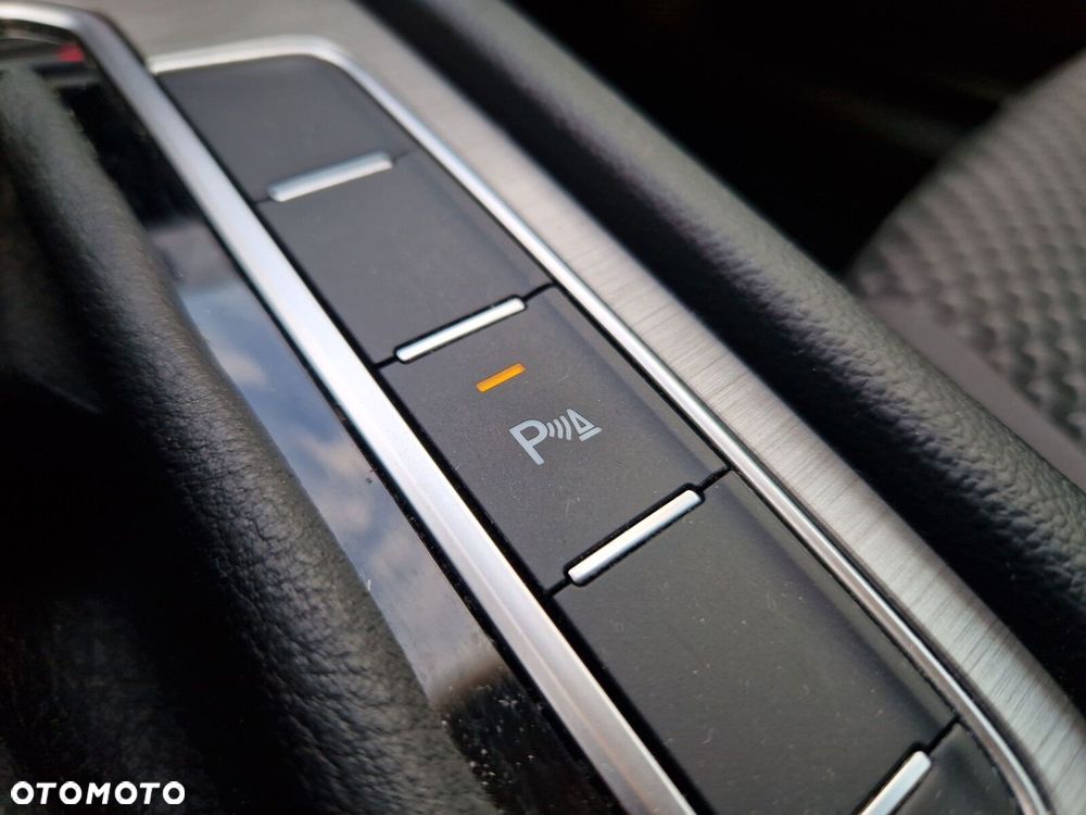 Volkswagen Passat Variant - 20
