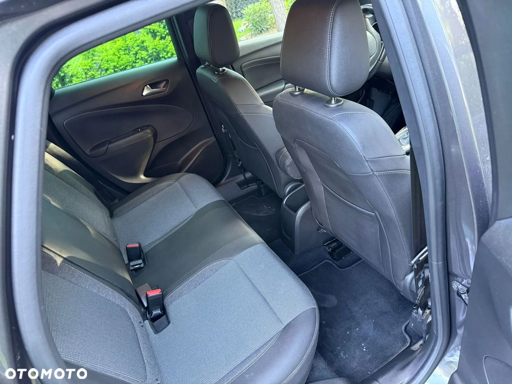 Opel Crossland X - 15