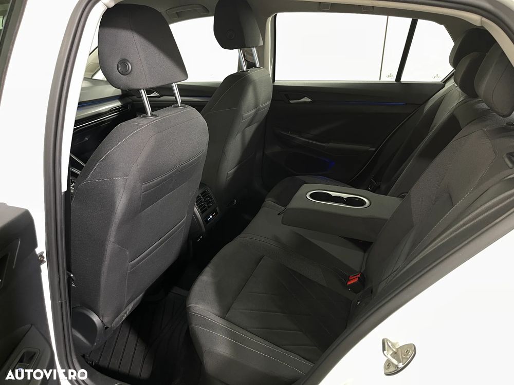 Volkswagen Golf - 14