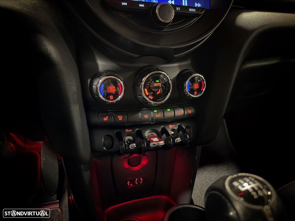 MINI 3 Portas - 11