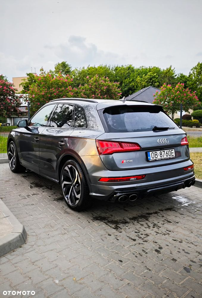 Audi SQ5 - 2