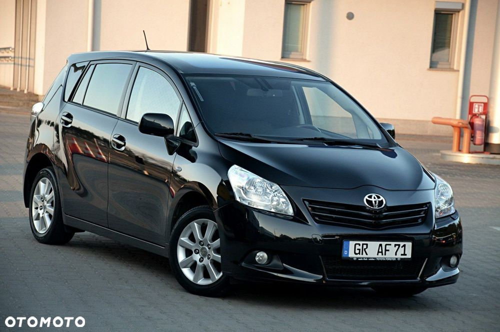Toyota Verso - 1