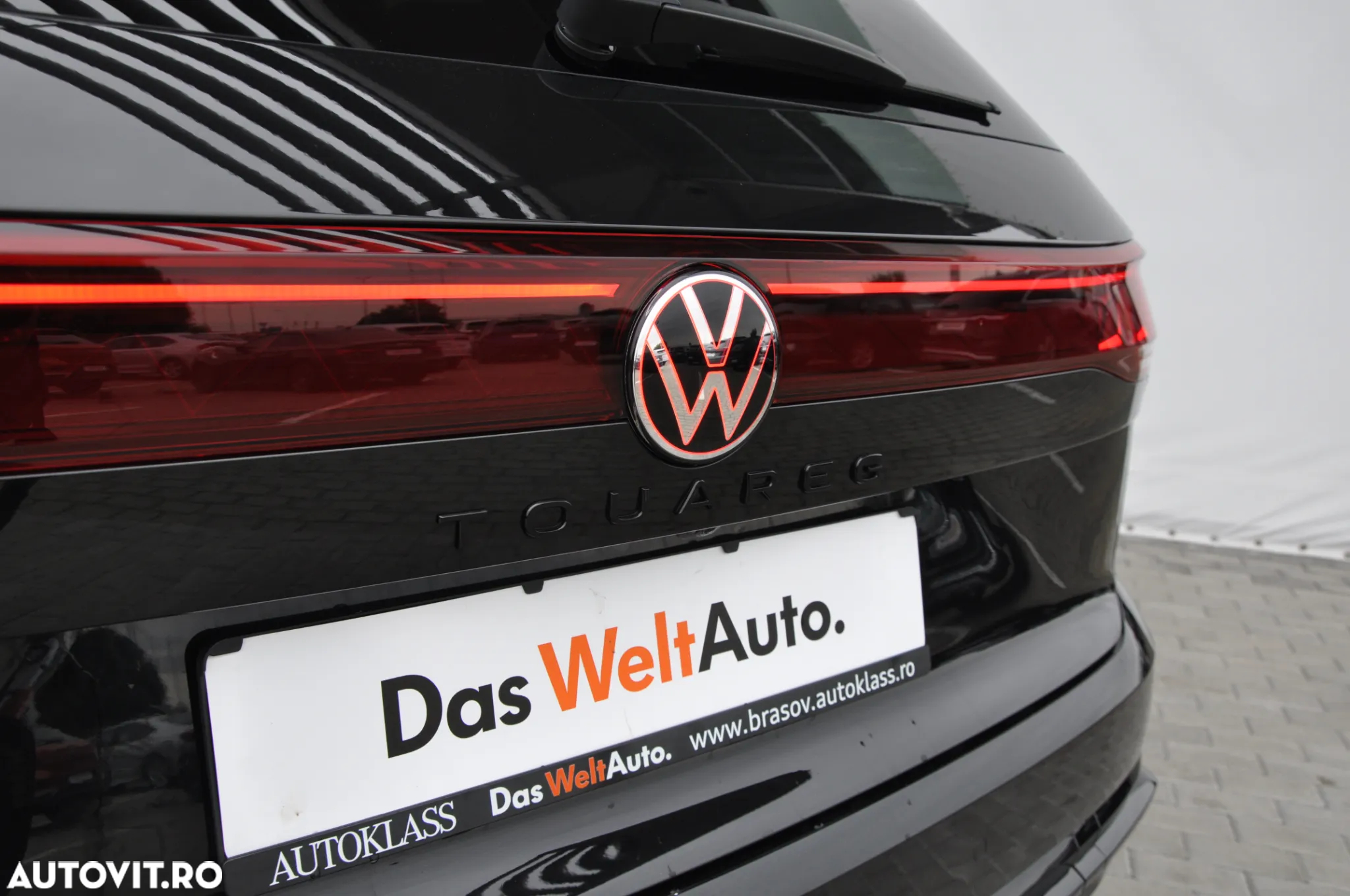 Volkswagen Touareg V6 TDI 4MOTION R-Line - 36