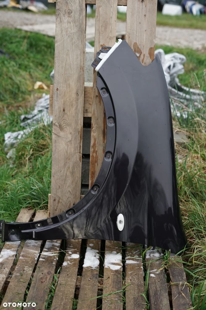 Błotnik przód przedni lewy Nissan Qashqai I J10 Lift Z11G