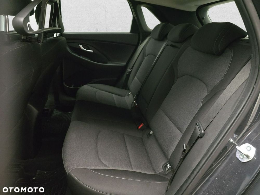 Hyundai i30 - 12