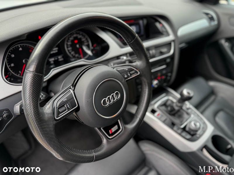 Audi A4 Limousine - 28