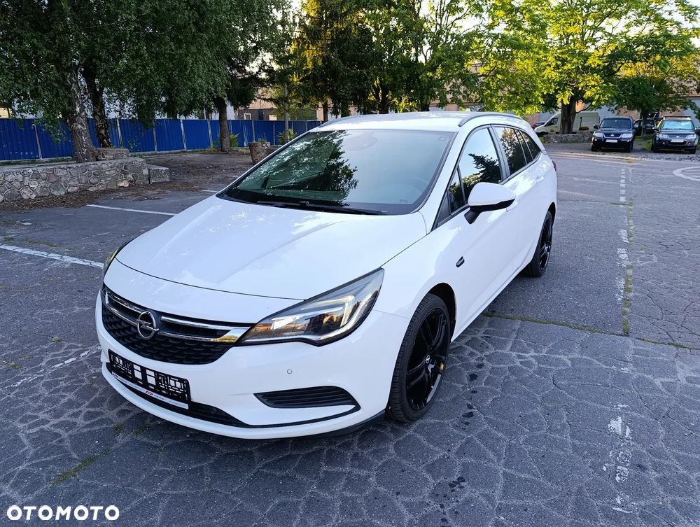 Opel Astra 1.6 CDTI Start/Stop Active - 1