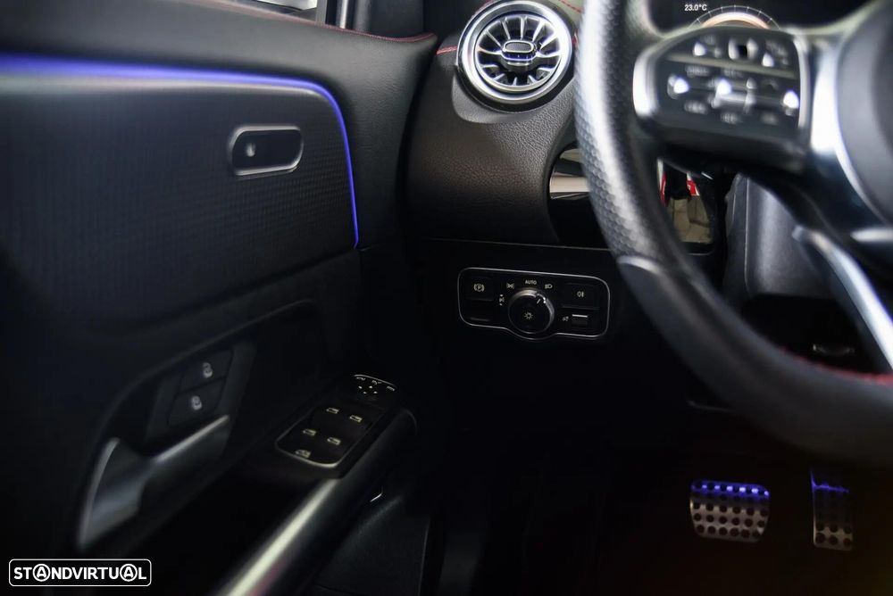 Mercedes-Benz EQA 300 4Matic AMG Line - 31